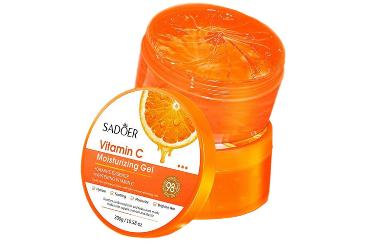 ژل آبرسان ویتامین سی سادور